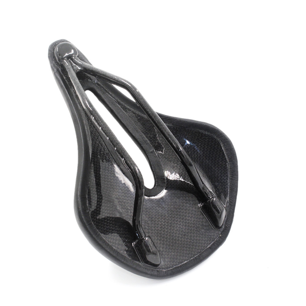 Ultralight Pu+carbon fiber sad - مراجعة Mountain Biking Races وسعره