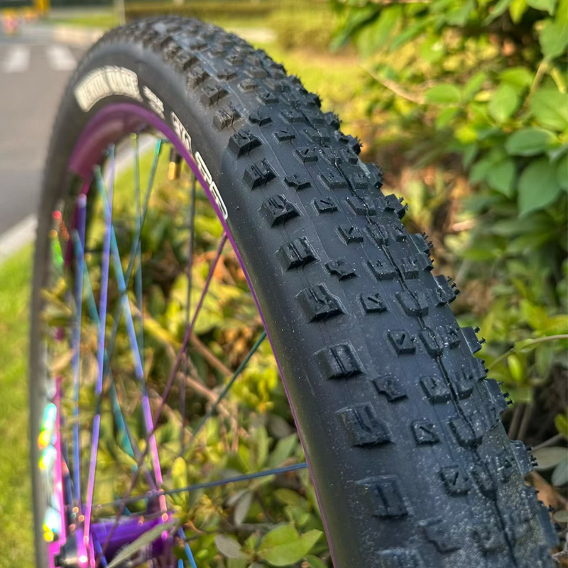 Maxxis Rekon Race 29x2.25/2.35 - مراجعة Mountain Biking Races وسعره
